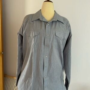Western dress shirt like new condition 1 of 4 in bundle